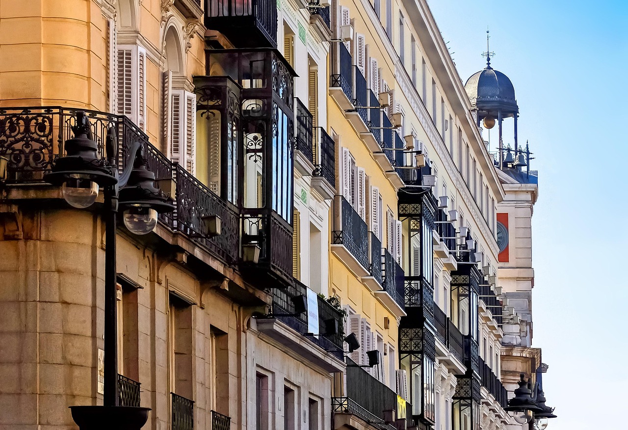 fachada edificio de madrid